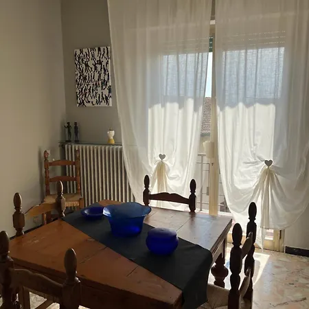 Apartament Le In Piazza